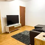 Housegogo