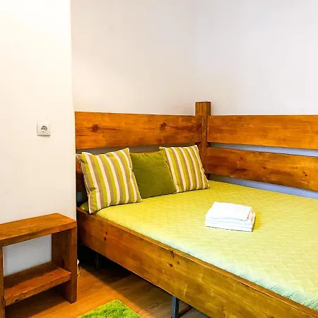 Housegogo Apartment *