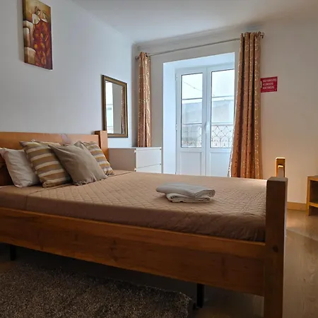 Apartament Housegogo *